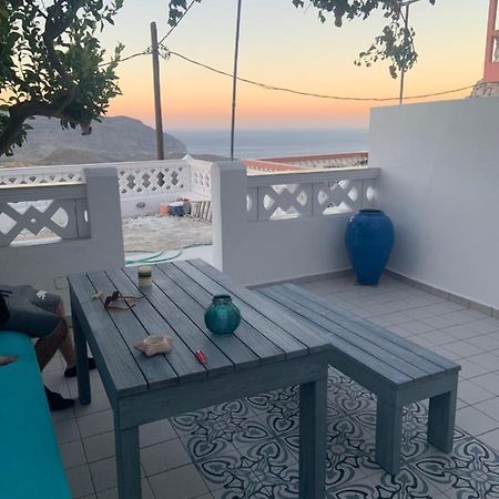Thea Menetes Lägenhet Menetaí Exteriör bild